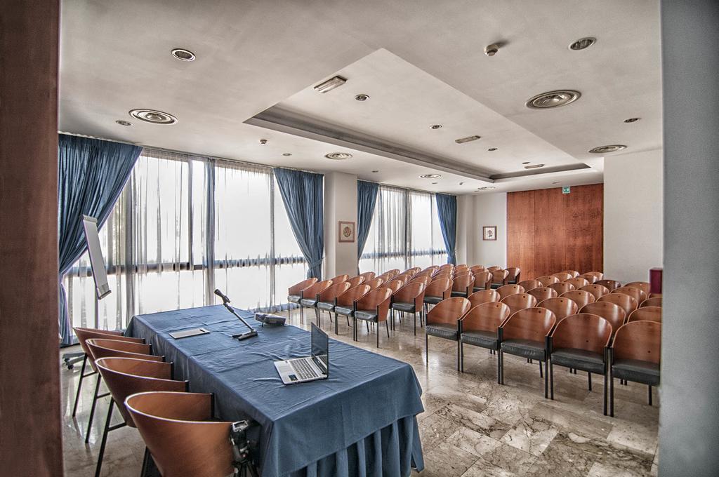 מולפטה Garden Hotel מראה חיצוני תמונה